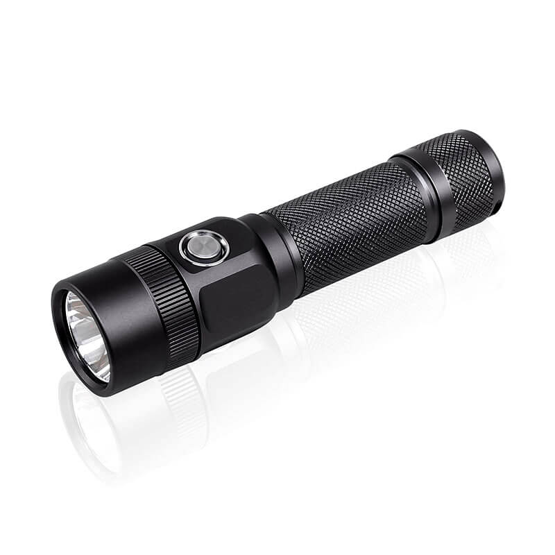 Jetbeam KO-03 EDC Flashlight 2 - огляд і ціна Edc Carry Flashlight